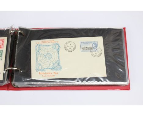 Quantity of First Day Covers, red vinyl album, loose issues in plastic folders and blue vinyl loose leaf album, black one als