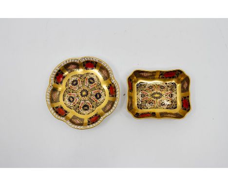 Two twentieth century Royal Crown Derby trinket dishes. 1128 Imari solid gold band pattern. Both first quality.Date twentieth