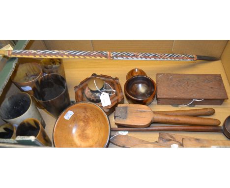 A parcel of assorted treen, to include butter making tools, a button, ink well, box of scales, ladle, horn beakers etc&nbsp;