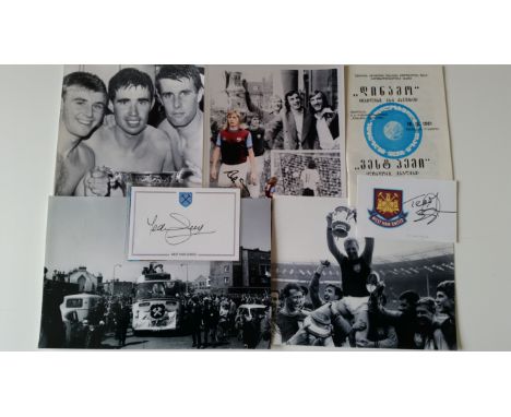 FOOTBALL, West Ham United selection, inc. prints, 1964 FA Cup Final (6), Bobby Moore; signed Alan Taylor 1975; programmes (6)