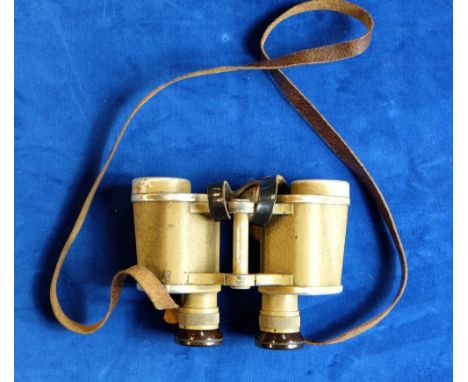 Second world war German army binoculars, sand colour and marked CAG, Dienstglas 6 x 30 H6400 114558