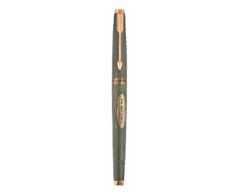 Parker, R.M.S Queen Elizabeth, a limited edition brass fountain pen, no. 1469/5000, the cap with gilt arrow clip, the medium 