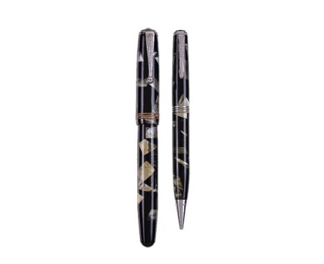 Parker, Deluxe Challenger, a green and black fountain pen and propelling pencil, the fountain pen cap with clip and triple ca
