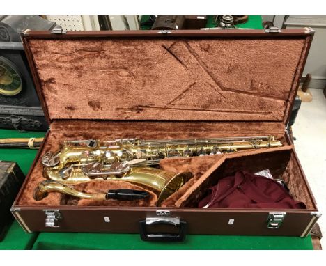 A Yamaha YTS-25 lacquered tenor saxophone (serial number 004401), together with TS-4C spare mouthpiece, Seiko digital metrono