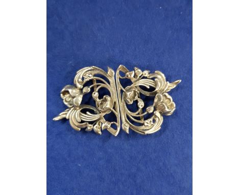 BEAUTIFUL VINTAGE SILVER BUCKLE 