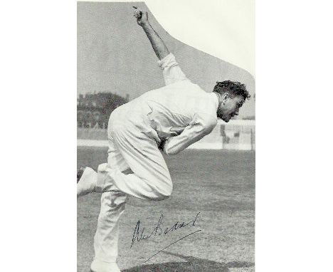 Cricket Legendary International Fast Bowlers collection 25 top cricket names signed on cards, magazine photos light fixed to 