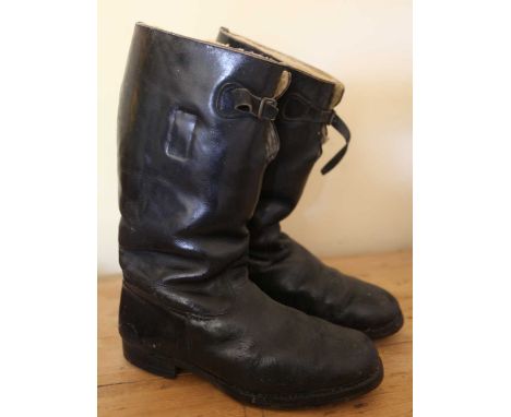 Flt Lt John Mungo-Park DFC Battle of Britain ace original leather flying boots. A little history behind the Mungo-Park boots.