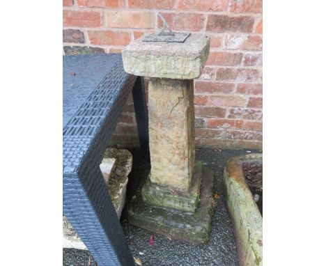 A LARGE CONCRETE SUNDIAL H-87 CM