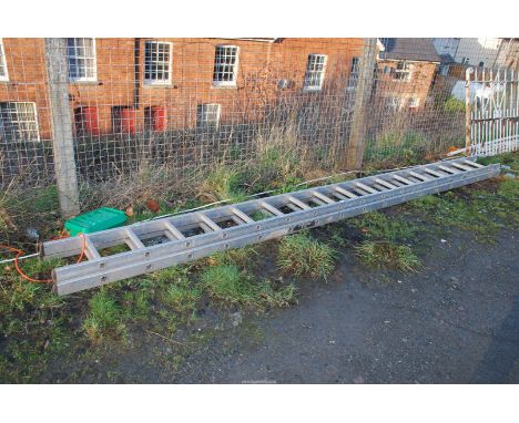 17 rung double extension ladder.