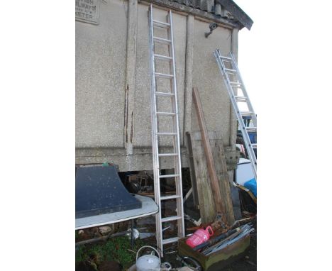 12 rung double extension ladder.