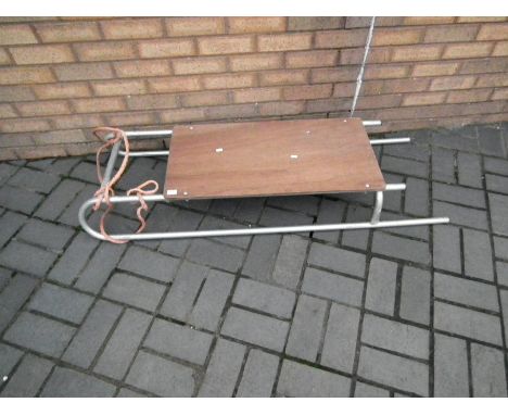 A vintage wood and metal sledge. [W]

PLEASE NOTE: ALL LOTS NEED TO BE COLLECTED OR DESPACTHED BY 12TH DECEMBER DUE TO THE HO