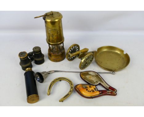 Mixed collectables to include a Lamp & Limelight Company safety lamp, further brassware, meerschaum pipe (A/F), telescope and