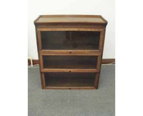 Oak Globe-Wernicke 3 stack bookcase. 87 x 115 x 35
