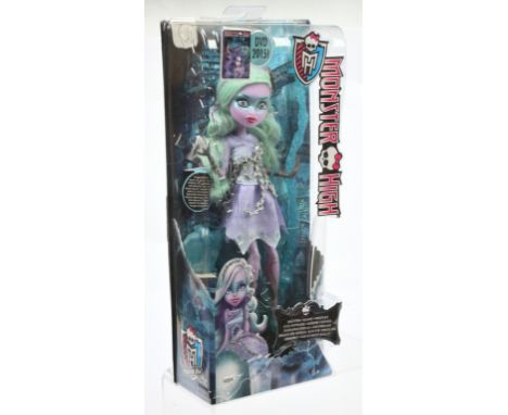 Mattel Monster High Twyla Haunted doll, 2014, CDC28, Near Mint to Mint, NRFB, within Excellent packaging (slight scuffs / edg