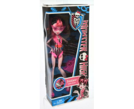 Mattel Monster High Draculaura Swimsuit doll, 2012, Y7303, Near Mint to Mint, NRFB, within Good Plus sellotape sealed to top 