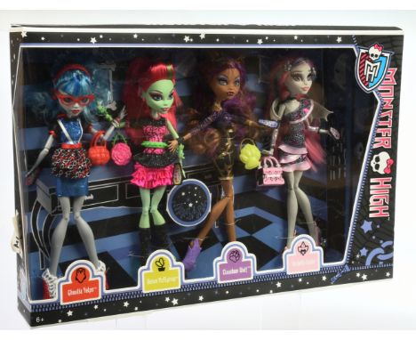 Mattel Monster High Ghoul's Night Out Ghoulia Yelps, Venus McFlytrap, Clawdeen Wolf and Rochelle Goyle four pack doll set, 20