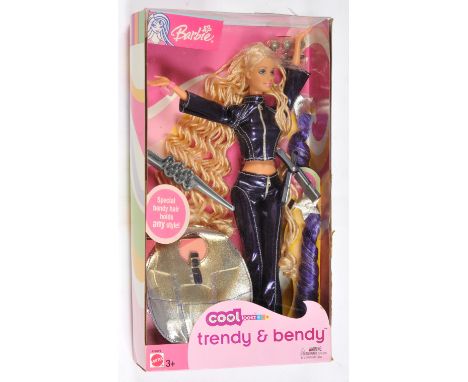 Mattel Barbie Cool Lookz Trendy and Bendy doll, C0419, 2003, Near Mint to Mint (some items are loose from fastenings), NRFB, 