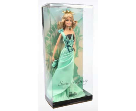 Mattel Barbie Dolls of the World Landmark Collection Statue of Liberty Barbie doll, T3772, 2009, Pink Label, Near Mint to Min