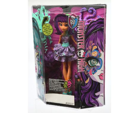Mattel Monster High Shockingly Shy Scared Silly Inner Monster doll, 2014, BJR26, Near Mint to Mint, NRFB, within Good Plus pa