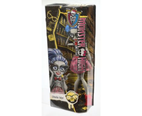 Mattel Monster High Ghoulia Yelps Geek Shriek doll, 2014, CKD78, Near Mint to Mint, NRFB, within Excellent packaging (slight 