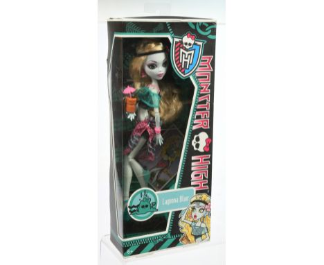 Mattel Monster High Lagoona Blue Skull Shores doll, 2011, W9182, Near Mint to Mint (tip of nose is rubbed), NRFB, within Good