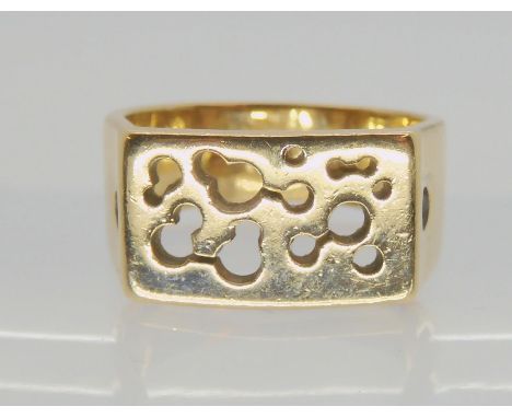 A 9ct gold Norman Grant ring, hallmarked Edinburgh 1983, finger size approx K, weight 5.1gms Condition Report:Available upon 