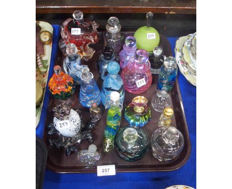 Assorted glass scent bottles including examples by Glassworks, Caithness, David Wallace, Jensen Kvarnes, Malcolm Sutcliffe an