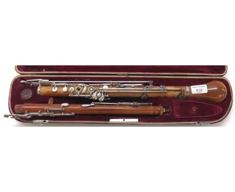 Light rosewood cor anglais by and stamped Hermann Zuleger Wien IV 280, within original fitted case (at fault)