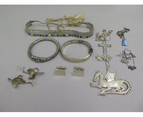 Assorted silver jewellery including a large dragon pendant on chain, cufflinks, earrings, bracelet, bangle etc - total weight