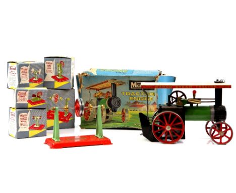 Mamod Traction Engine TE1A, boxed and Mamod accessories     