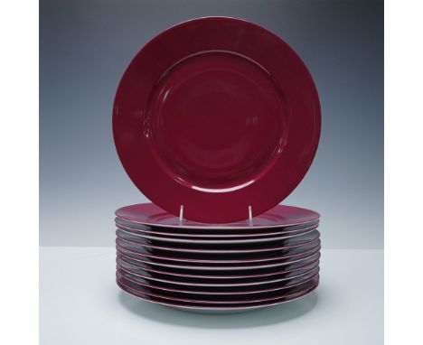 Striking 12-piece dinner plate set by Haviland Limoges, crafted in France and marked with the classic blue backstamp includin