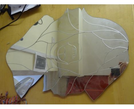 A French Rolling Stones, design mirror