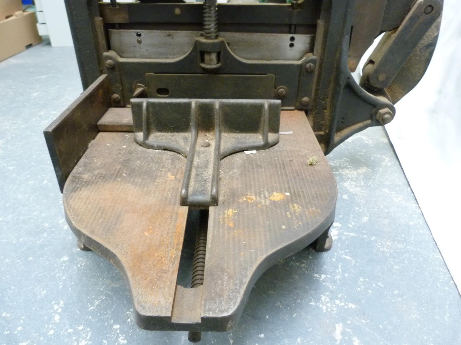 Book Binding Equipment. Paragon cast metal guillotine paper cutter with