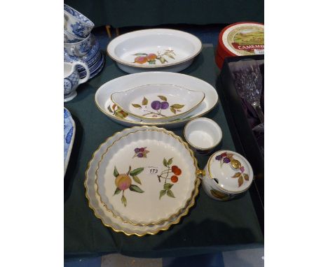 A Collection of Royal Worcester Evesham China 