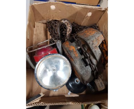 LARGE METAL CHAIN HOIST AND VINTAGE SIGNAL LAMP