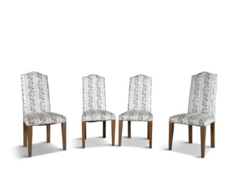 A SET OF FOUR MODERN BEECH STAINED FRAMED UPHOLSTERED SIDE CHAIRS, with arch panel backs and seats covered in floral material