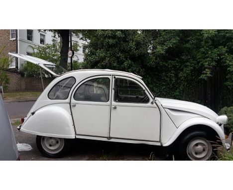Citroen 2CV Low Miles 1984 - After very long term ownership and only available as its owner is emigrating, this very tidy Cit