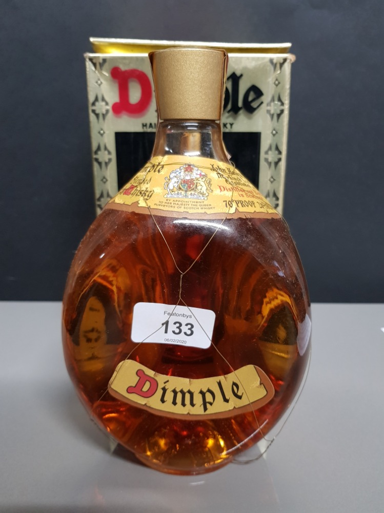 BOTTLE OF DIMPLE OLD BLENDED HAIG SCOTCH WHISKY IN ORIGINAL BOX