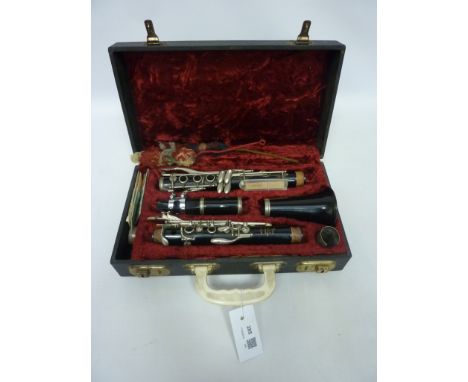 Mid 20th Century Boosey & Hawkes, London 'Regent' Clarinet Condition Report Click here for further images, condition, auction