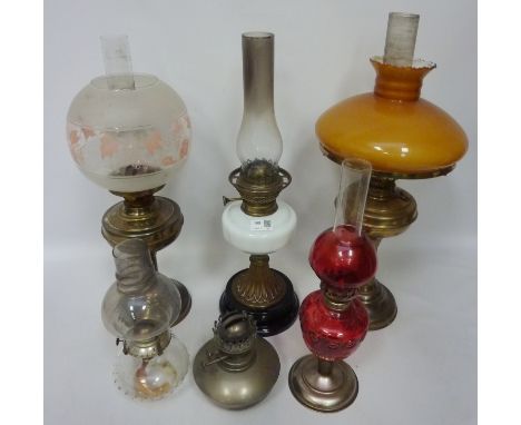 Victorian oil lamp and five others  Condition Report Click here for further images, condition, auction times & delivery costs