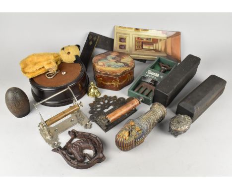 A Collection of Various Vintage and Later Sundries to Comprise Sooty Hand Puppet, Cast Door Knocker, Toilet Paper Holders etc