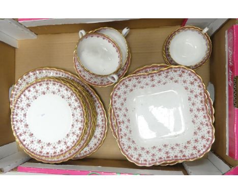 Spode Fleur De Lys dinner ware to include 3 dinner plates, square bowl, small oval platter, 7 rimmed bowls, 5 salad plates, 2