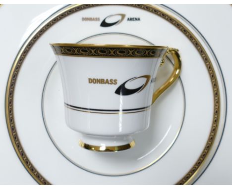 Large Collection of  De Lamerie Fine Bone China heavily gilded Special Commission for the Donbass Arena patterned items to in
