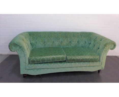 Green upholstered button back Chesterfield style sofa, 72 x 195 cm 