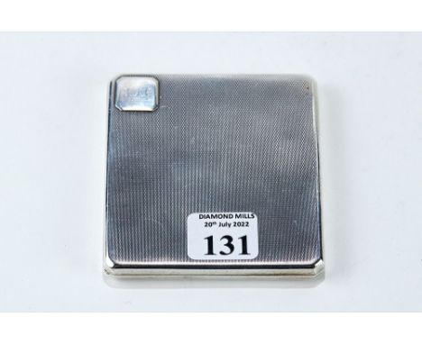 A GEORGE V SILVER ENGINE TURNED CIGARETTE CASE with slide action hinge, maker: W.N. LTD, Birmingham 1933, approx 123 grams. £