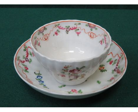 NEWHALL POTTERY HANDPAINTED 18th/19th CENTURY CERAMIC TEA BOWL WITH SAUCER, PATTERN No. 195