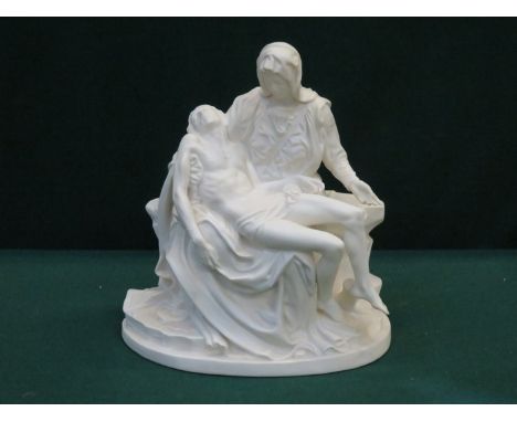 MODERN FRANKLIN MINT BISQUE FIGURE GROUP MICHELANGELO AND PIETA, APPROXIMATELY 28cm HIGH 