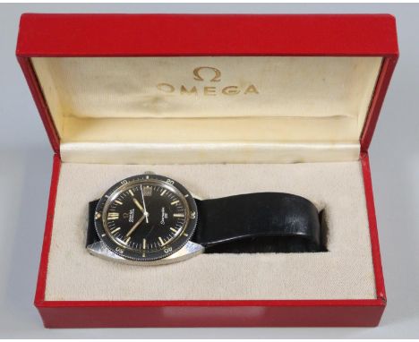 Omega Seamaster 120 automatic gentleman's watch, with black face having baton numerals and date aperture, sweep seconds hand,