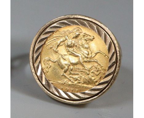 Gold half sovereign coin dated 1911 in 9ct gold ring mount. 10g approx. (B.P. 21% + VAT) 