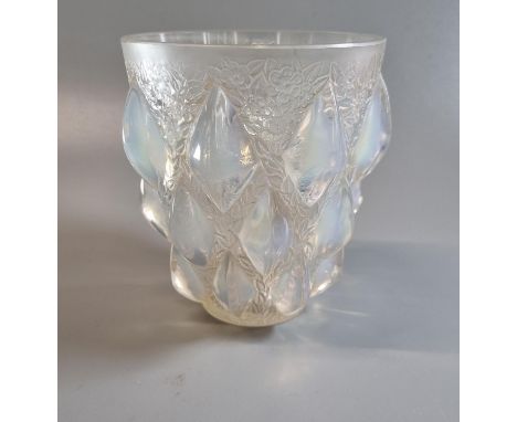 Rene Lalique 'Rampillon' opalescent glass vase, model 991, designed 1927. Moulded diamond pattern set in a flower and foliate